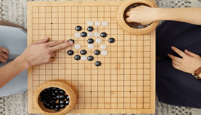 做梦梦见五子棋什么意思 做梦梦见五子棋预示什么