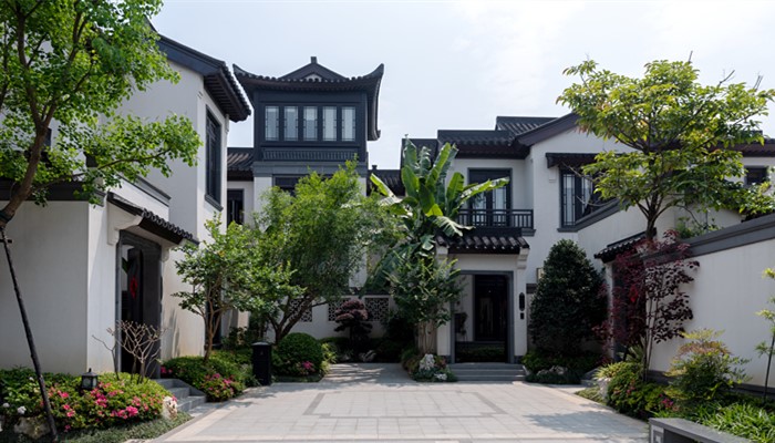 做梦梦见搬到别的房子住了