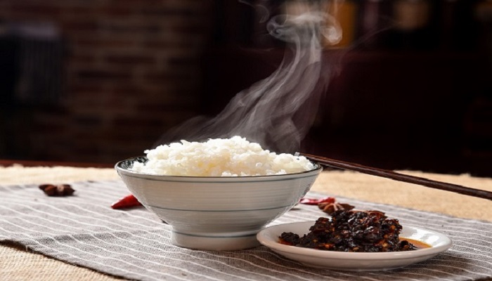 做梦梦到吃饭