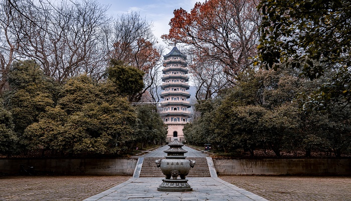 做梦梦见寺庙
