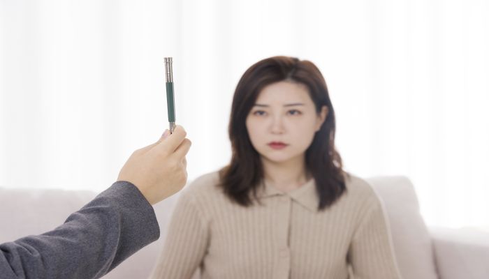 做梦梦见催眠是什么意思 做梦梦见催眠是什么预兆