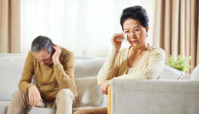 做梦梦见妈妈哭是什么意思
