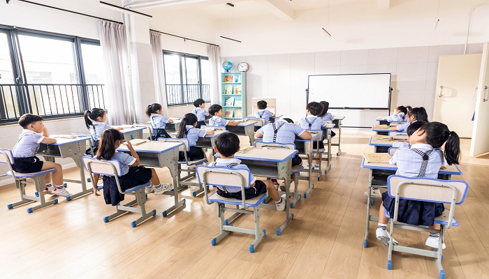 做梦梦见在学校读书什么意思 做梦梦见在学校读书什么预兆