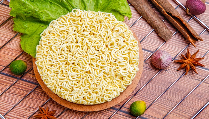 做梦梦见买方便面是什么意思