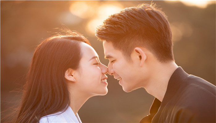 梦到过年放鞭炮什么意思