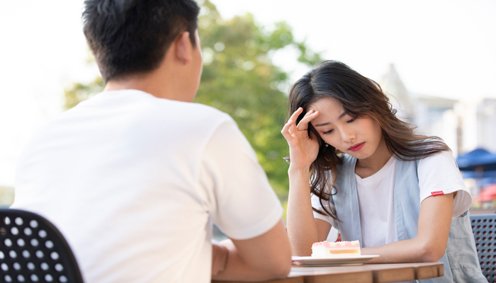做梦梦见和合伙人吵架是什么预兆
