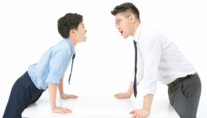 做梦梦见兄弟吵架是什么意思