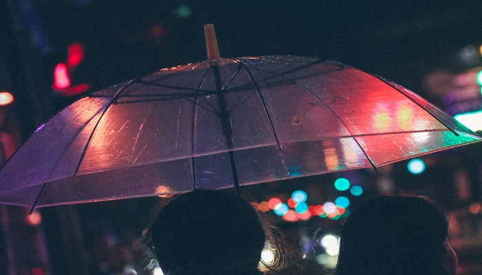 梦到雨伞是什么意思