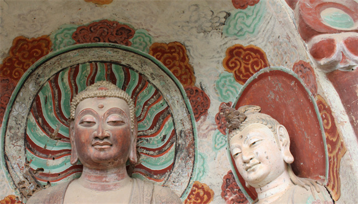 已婚女人做梦梦见寺庙和佛像
