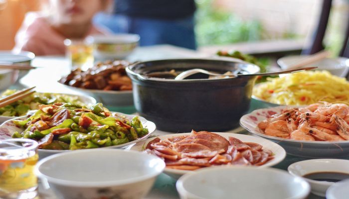 做梦梦见和爱人吃饭什么意思  做梦梦见和爱人吃饭预示什么