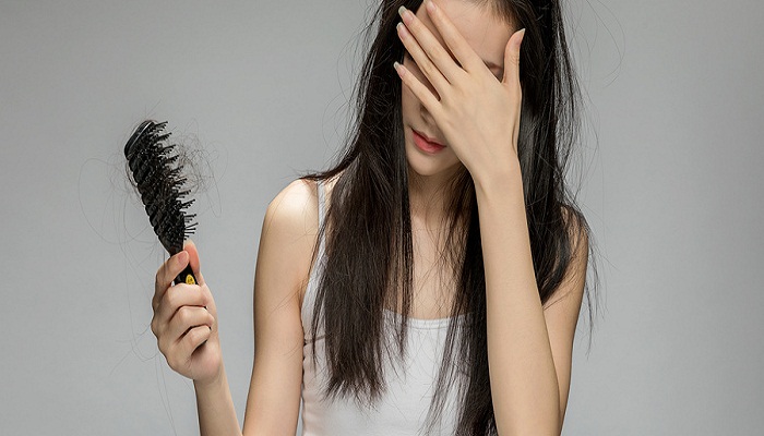 做梦梦见大把掉头发