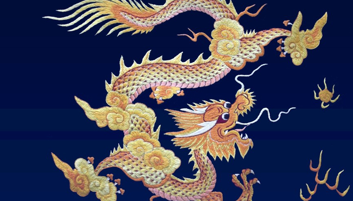 做梦梦见天上有龙在飞