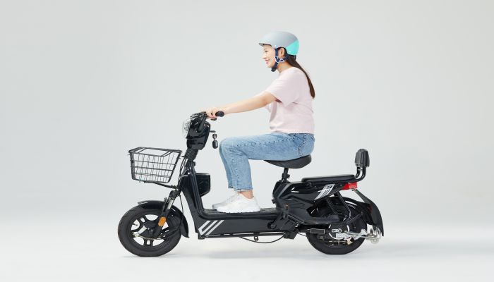 做梦梦见电车是什么意思 做梦梦见电车预示着什么