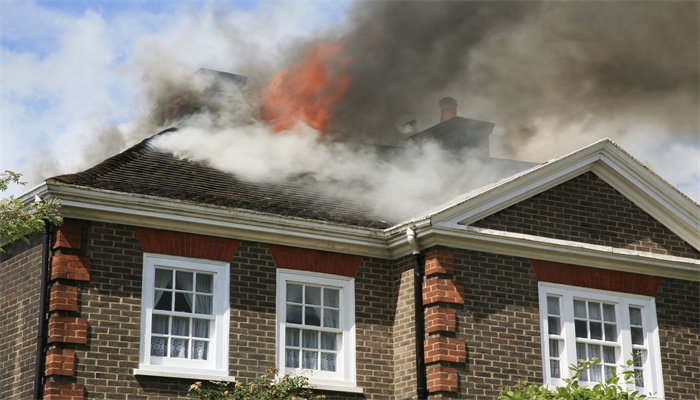 做梦梦见楼下着火了
