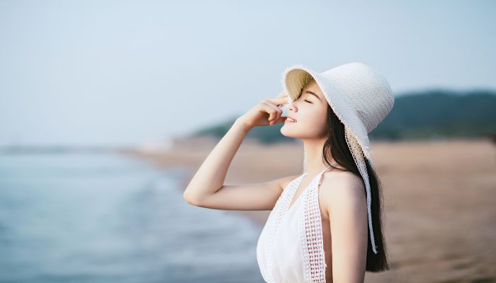 做梦梦见戴帽子是什么意思 做梦梦见戴帽子是什么预兆