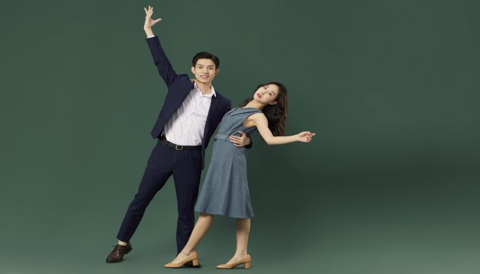 做梦梦见与女人共舞是什么意思 做梦梦见与女人共舞是什么预兆