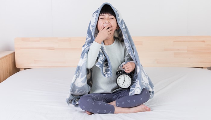 做梦梦见别人拿被子是什么意思