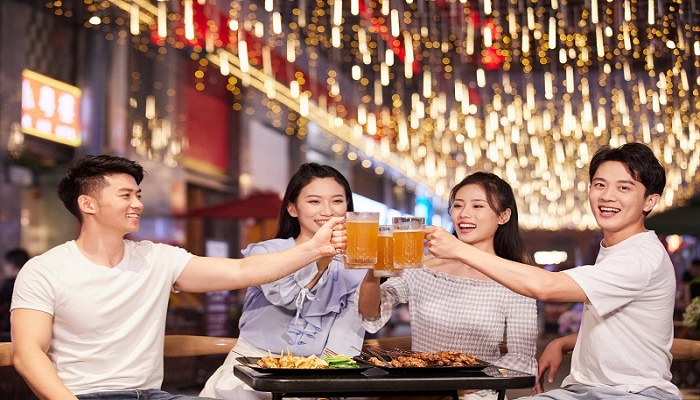做梦梦见别人请我吃饭