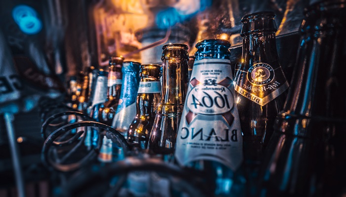 做梦梦见酒瓶是什么意思 做梦梦见酒瓶预示着什么