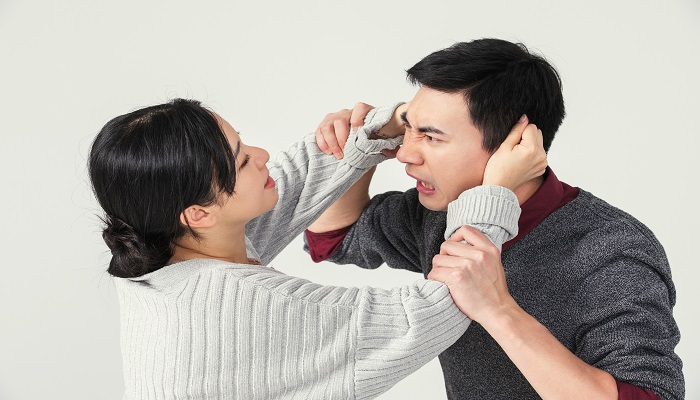做梦梦见自己打人是什么意思 做梦梦见自己打人有什么预兆