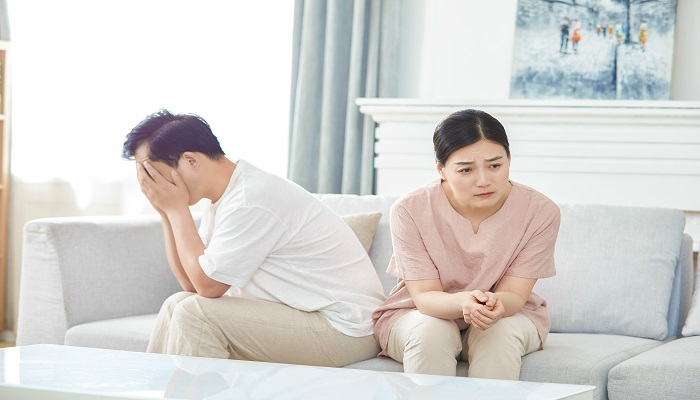 做梦梦见别人离婚