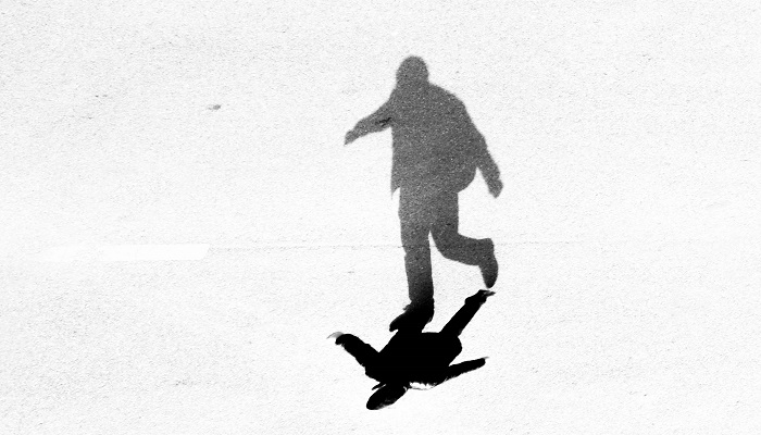 做梦梦见隐形人是什么意思 做梦梦见隐形人有什么预兆
