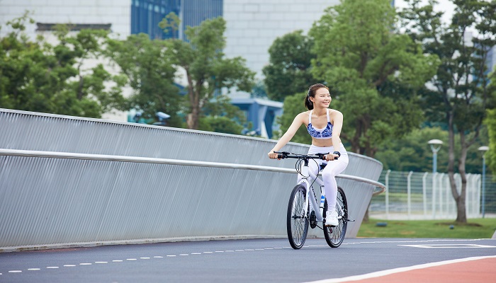 做梦梦见妈妈骑着电车出院了