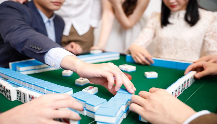 做梦梦见打麻将是什么意思 做梦梦见打麻将有什么预兆