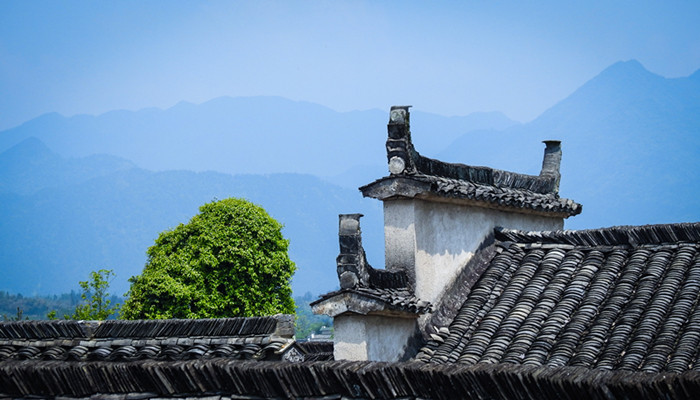 做梦梦见屋顶漏水是什么意思
