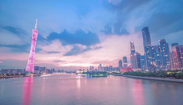 做梦梦见家人来到自己的城市