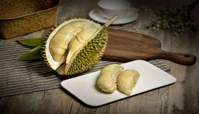 做梦梦见吃榴莲是什么意思 做梦梦见吃榴莲是什么预兆