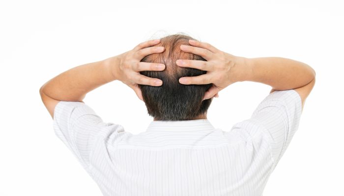做梦梦见担心丈夫掉头发什么意思 做梦梦见担心丈夫掉头发预示什么