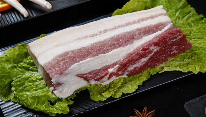 做梦梦见分割新鲜的猪肉