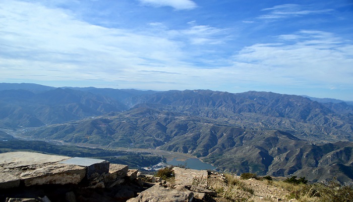 做梦梦见翻山越岭