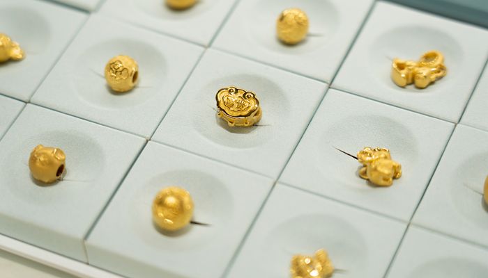 做梦梦见捡黄金首饰什么意思