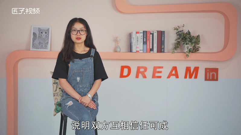做梦梦见狗咬我手出血是什么意思
