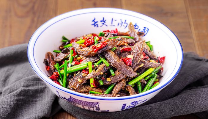 做梦梦见吃泥鳅是什么意思 做梦梦见吃泥鳅是什么预兆