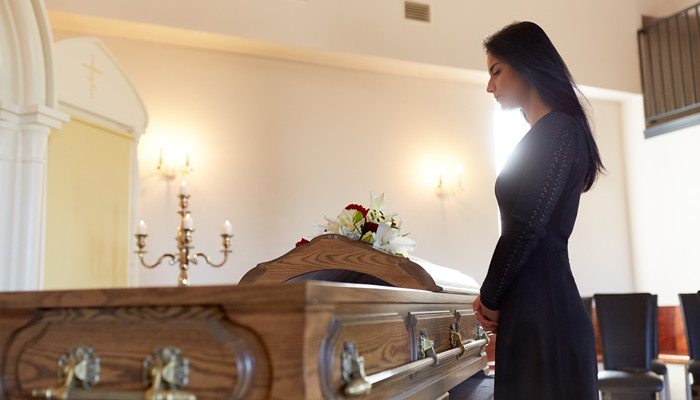 女儿做梦梦见死去的父亲