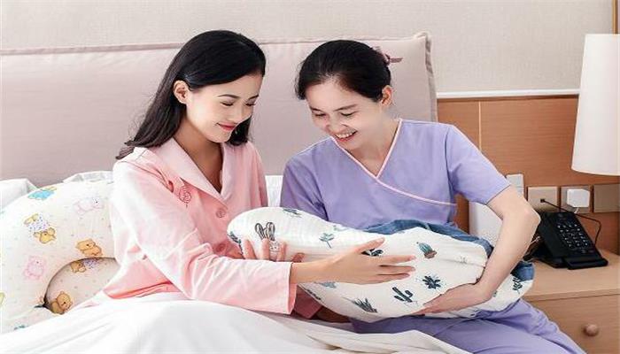 女人做梦梦见抱婴儿拉大便