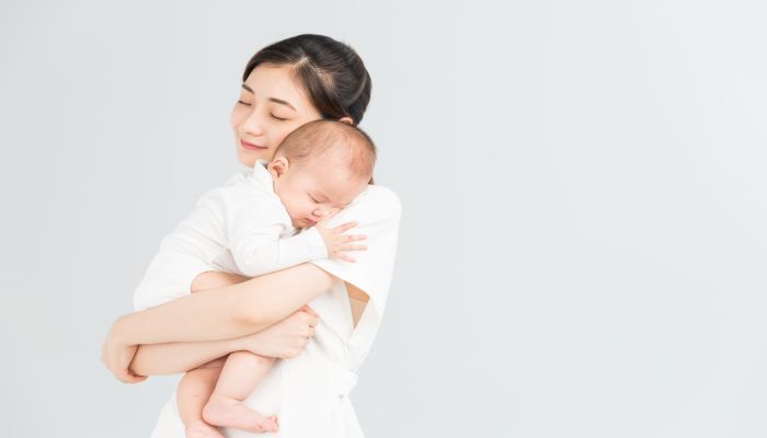 做梦梦见小女孩喊我妈妈什么意思 做梦梦见小女孩喊我妈妈预示什么