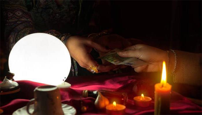 做梦梦见算命先生