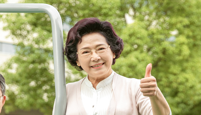 女人做梦梦见自己的爸爸妈妈