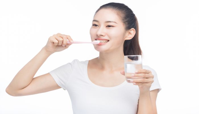 做梦梦见自己刷牙满口泡沫是什么意思 做梦梦见自己刷牙满口泡沫有什么预兆