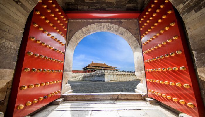 做梦梦见出门是什么意思 做梦梦见出门是什么预兆