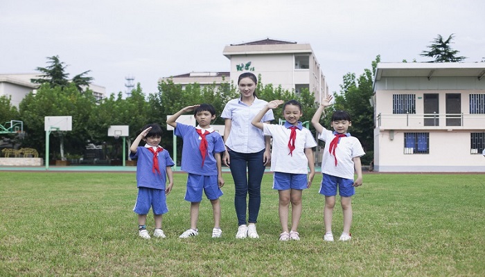 做梦梦见小男孩