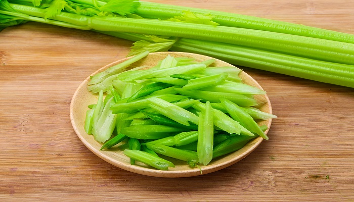 做梦梦见水芹菜是什么意思 做梦梦见水芹菜有什么预兆