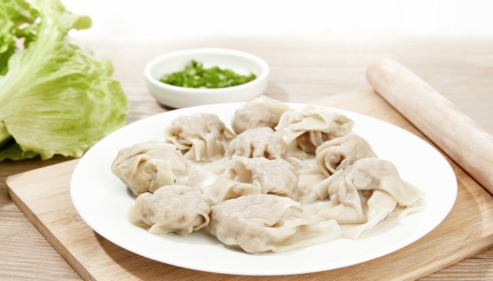 女人做梦梦见包饺子是什么征兆