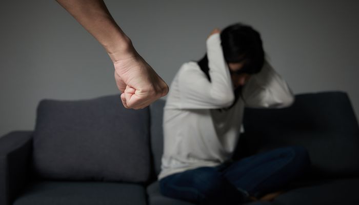 做梦梦见两口子吵架打架是什么意思