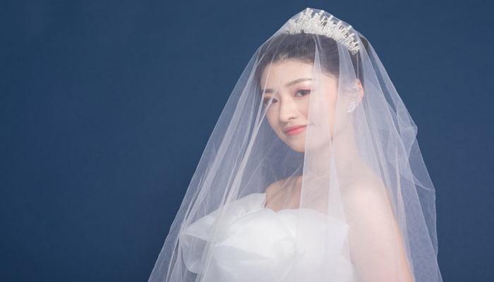 已婚女人做梦梦见嫁给别人