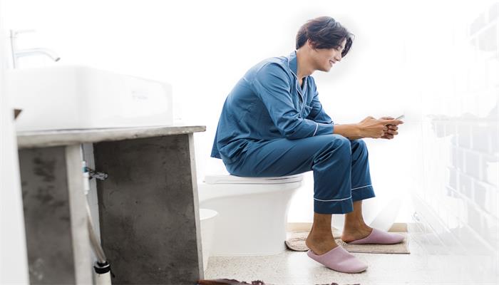做梦梦见别人拉屎